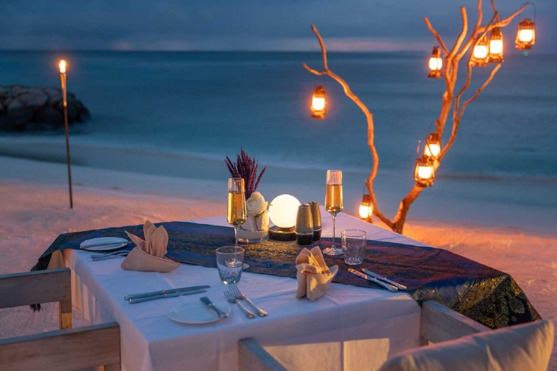 Destination Dining